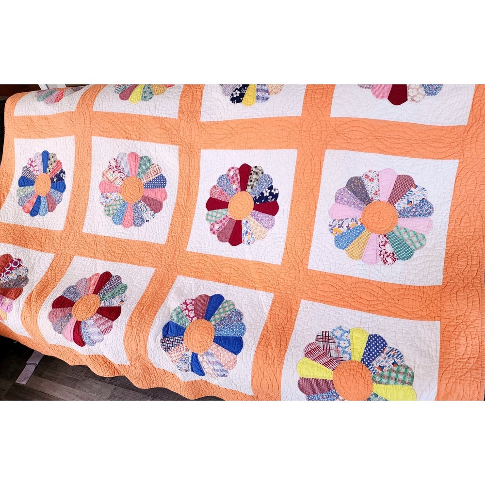 Antique 1930s–40s Dresden Plate Hand Quilted Quilt Feedsack-Era 82x88